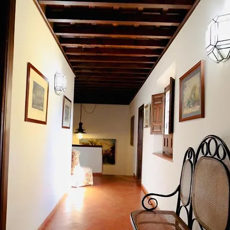 El Molino Villa